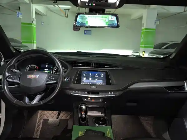 Cadillac XT4 2021