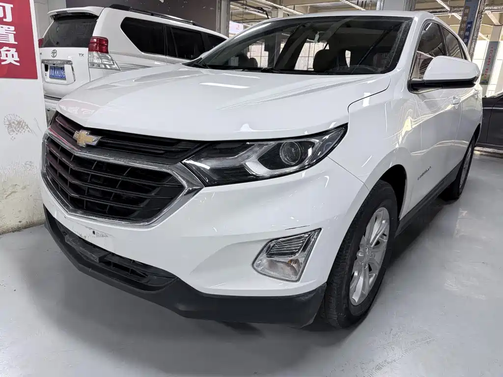 Chevrolet Equinox 2019 — фото 1
