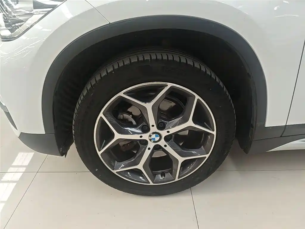 BMW X1 2018 — фото 25