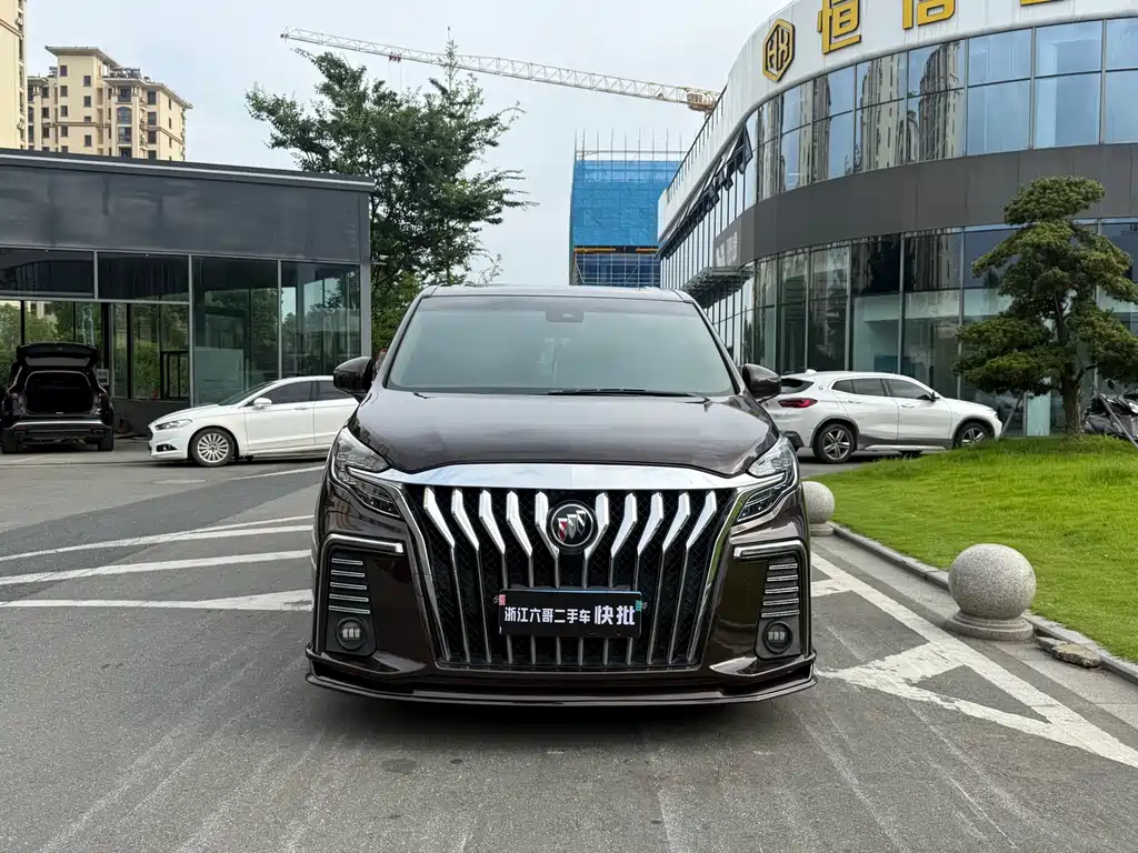 Buick GL8 2021