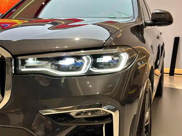 BMW X7 2020