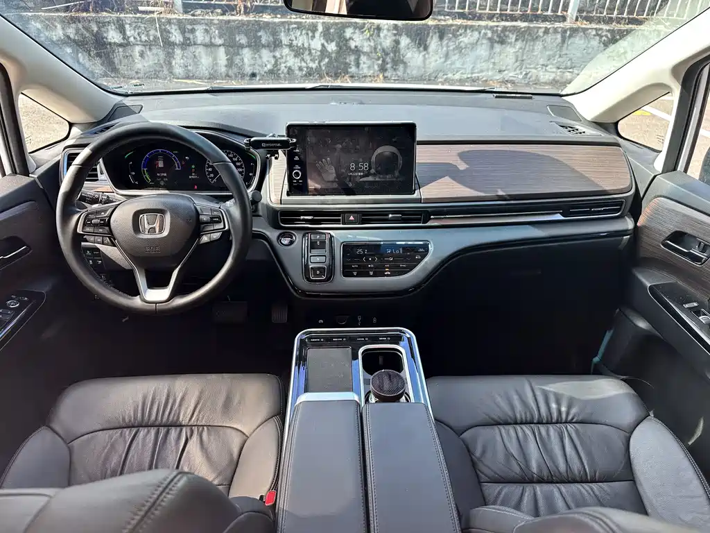 Honda Odyssey 2025 — фото 16