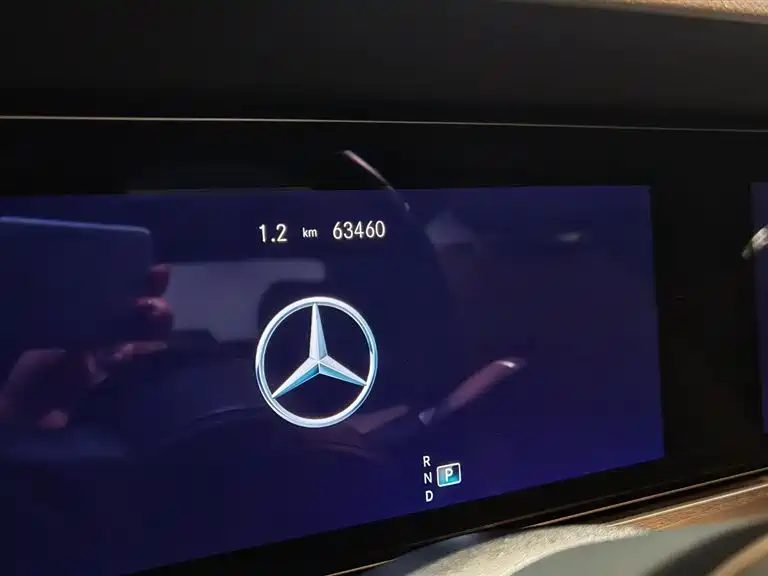 Mercedes-Benz E-Class 2023