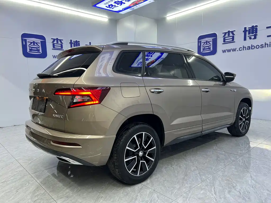 Skoda Karoq 2023 — фото 17