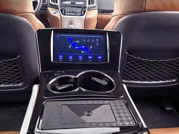 Toyota Land Cruiser 2015