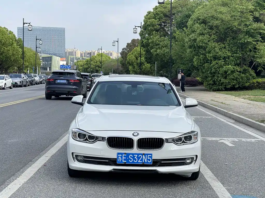 BMW 3 Series 2014 — фото 2