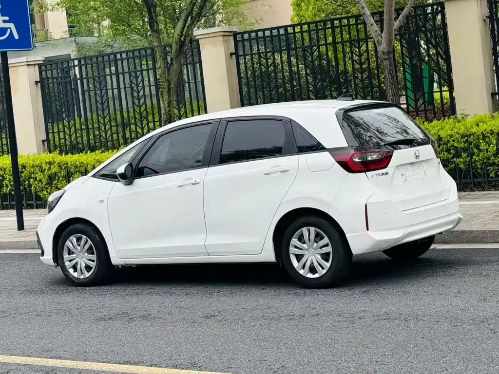Honda Fit 2021 — фото 3