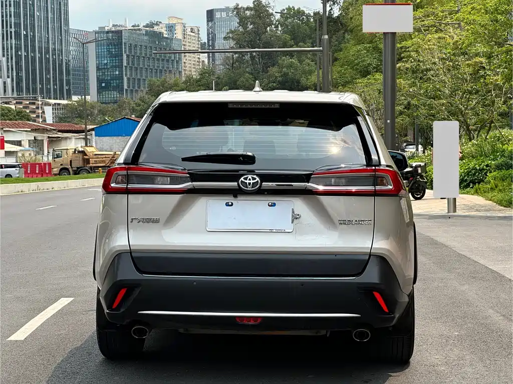 Toyota Wildlander 2022 — фото 17