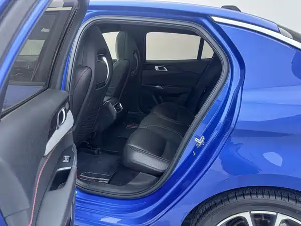 Lynk & Co 03 2019
