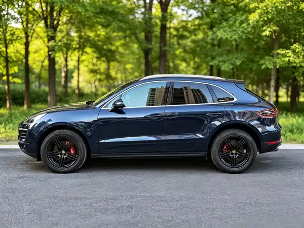 Porsche Macan 2014