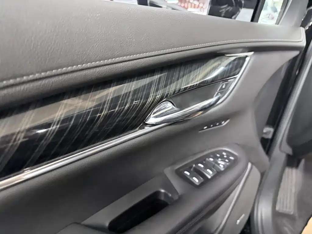 Cadillac XT6 2019 — фото 10