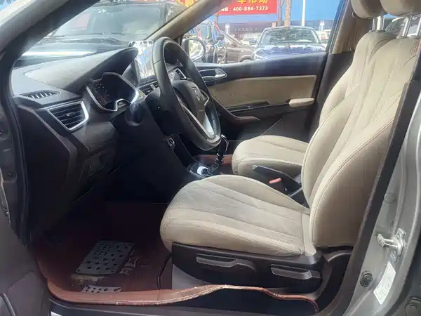 Baojun 310W 2017