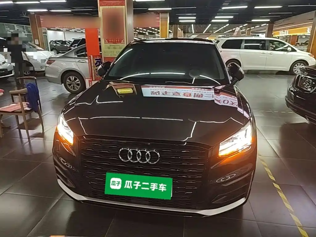 Audi Q2L 2020