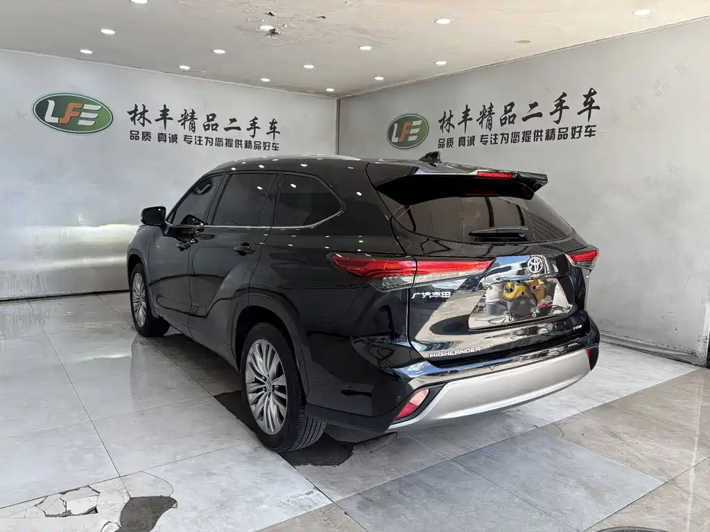 Toyota Highlander 2024