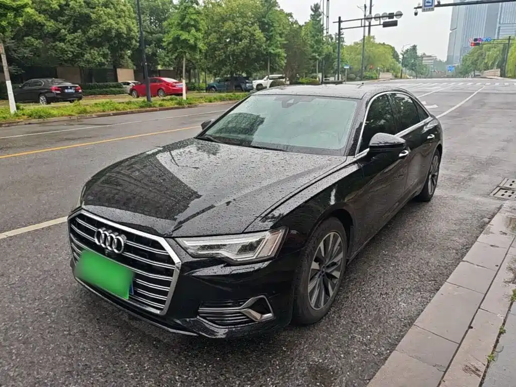 Audi A6L 2023