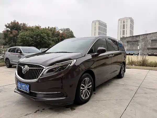 Buick GL8 2017