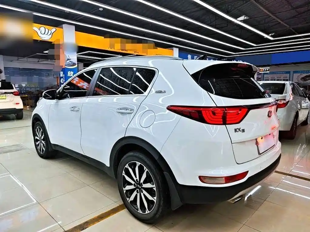 Kia KX5 2016 — фото 13