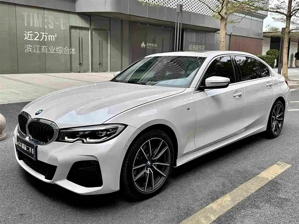 BMW 3 Series 2020 — фото 1