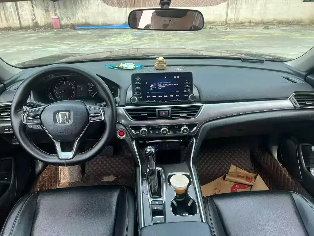 Honda Accord 2018 — фото 4