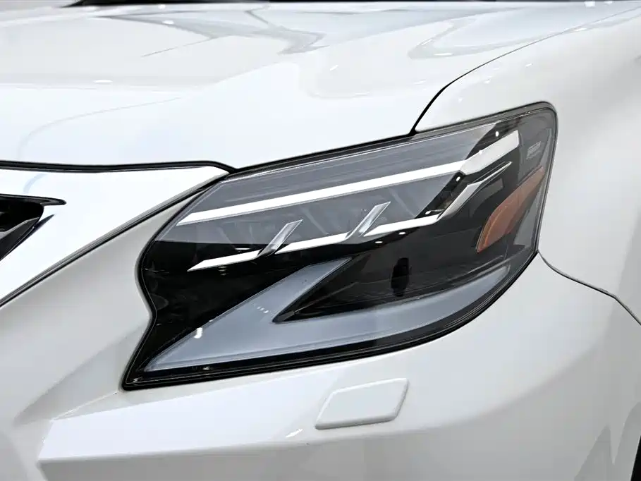 Lexus GX 2023 — фото 10
