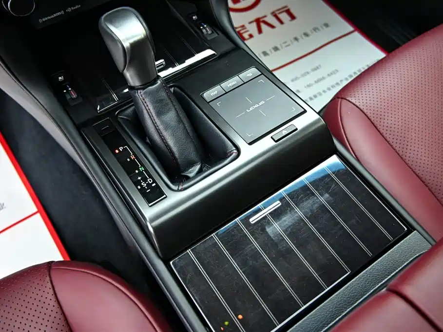 Lexus GX 2023 — фото 18