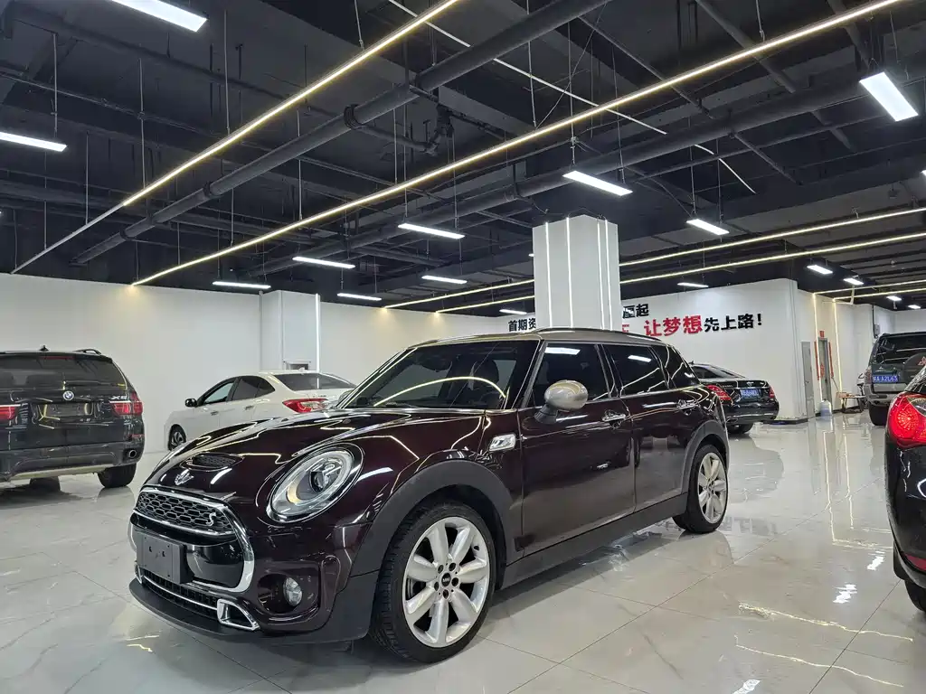 MINI Clubman 2016