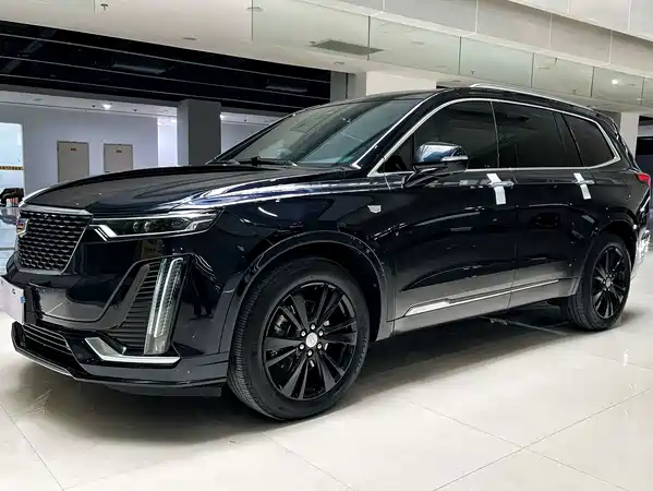Cadillac XT6 2021
