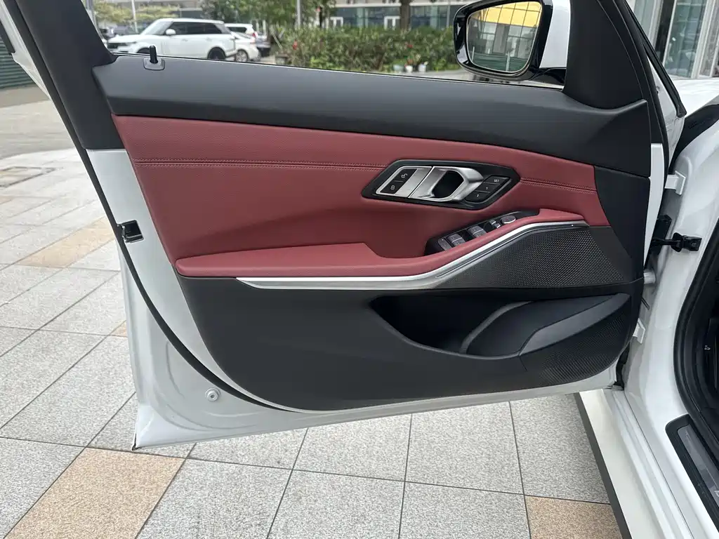 BMW i3 2025 — фото 19