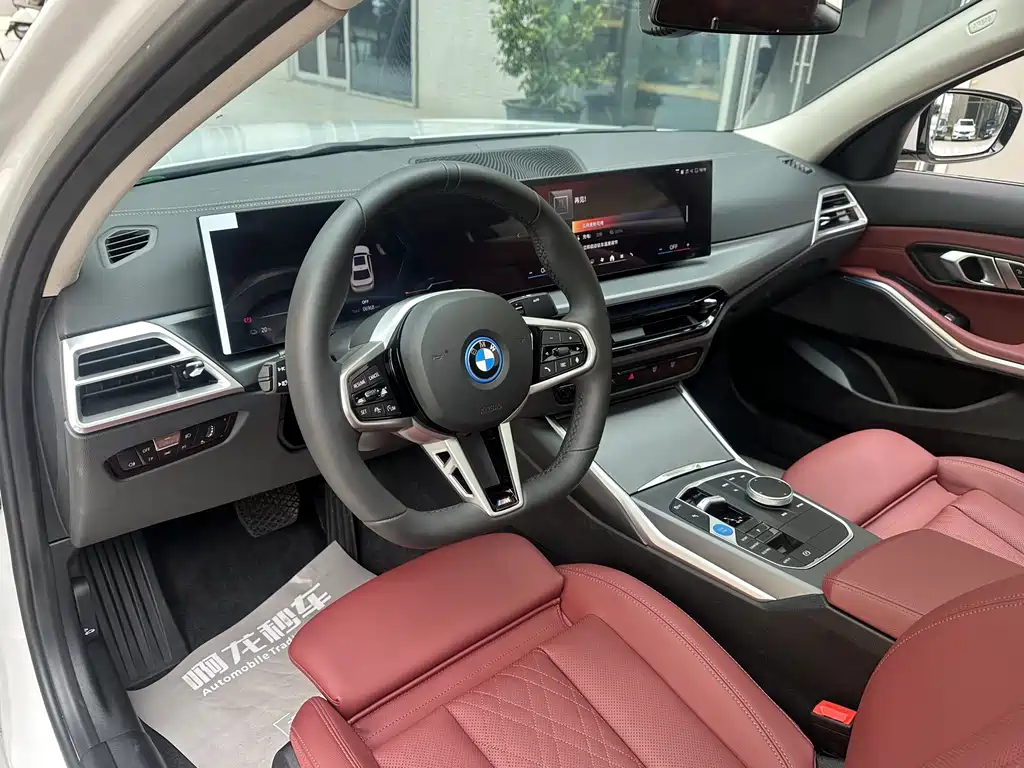 BMW i3 2025 — фото 8
