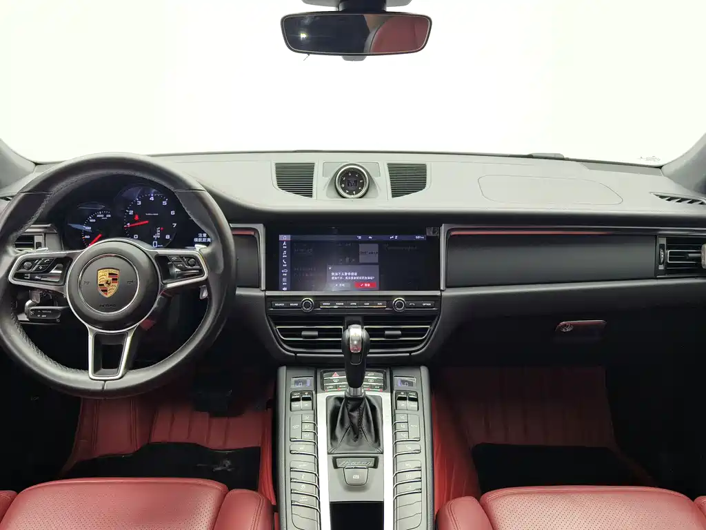 Porsche Macan 2020 — фото 13