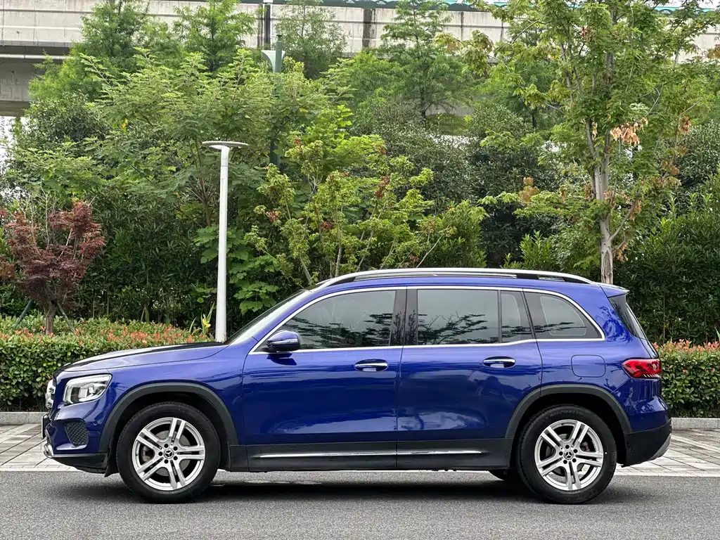 Mercedes-Benz GLB 2020