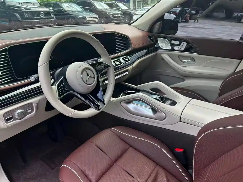Mercedes-Benz GLE 2025 — фото 15