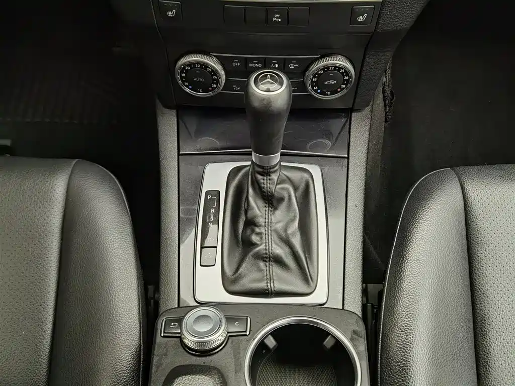 Mercedes-Benz GLK-Class 2012 — фото 13