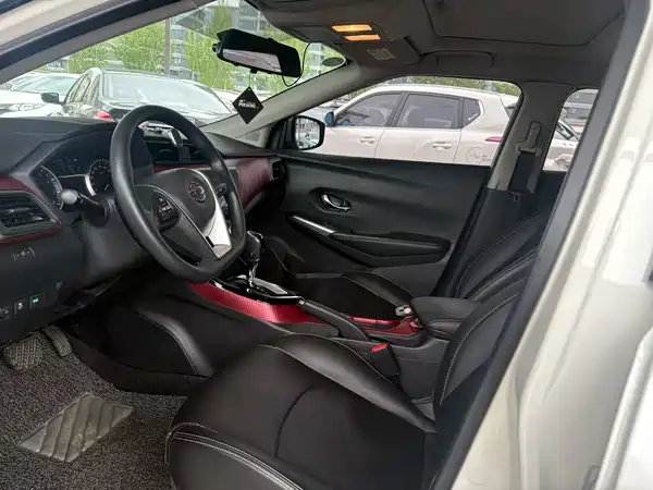 Nissan Bluebird 2019
