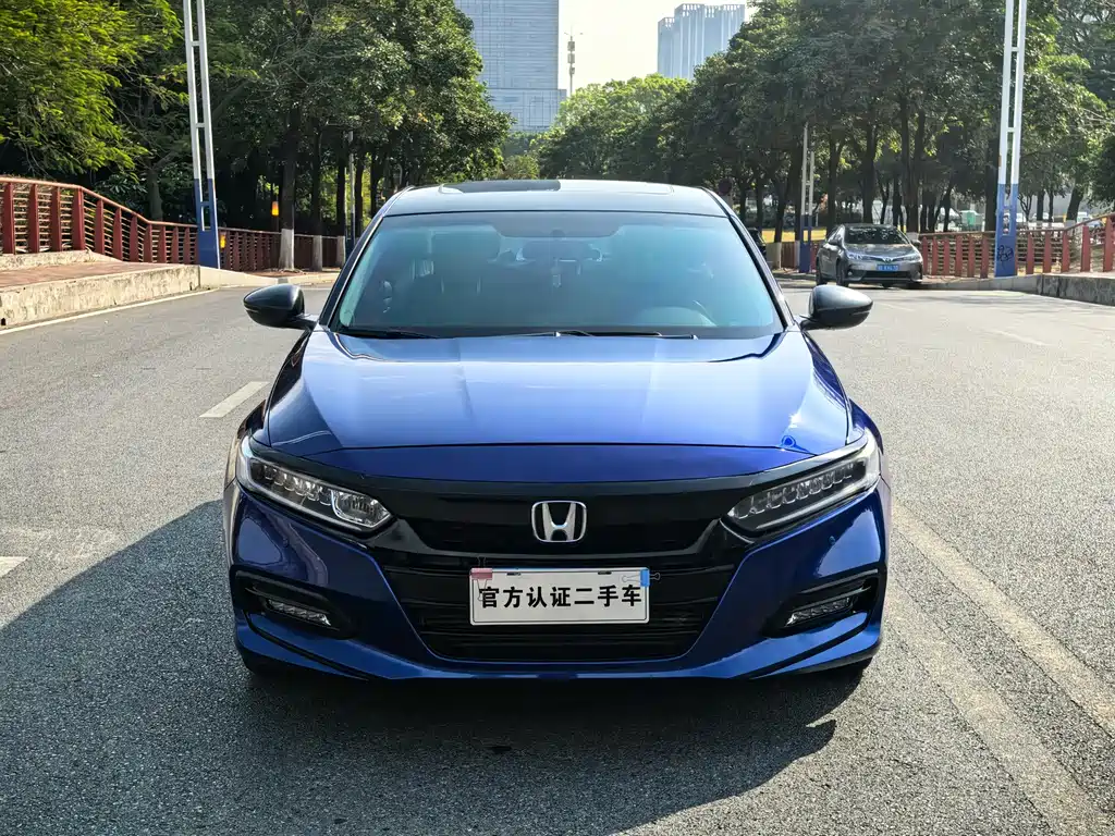 Honda Accord 2018 — фото 2
