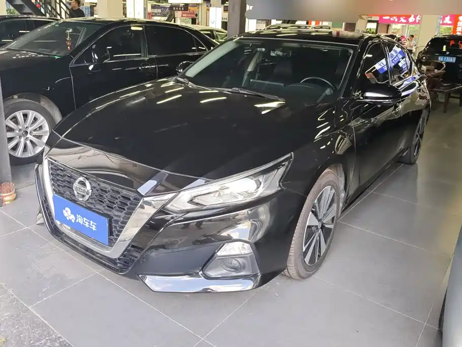 Nissan Teana 2021