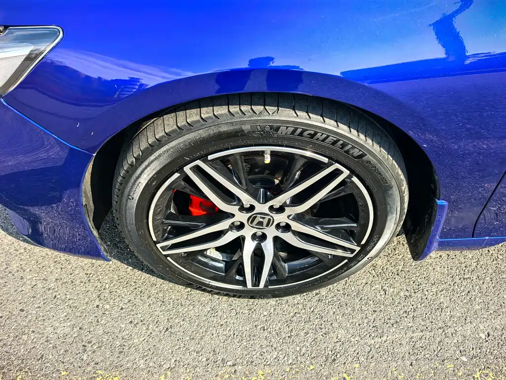 Honda Accord 2018 — фото 12