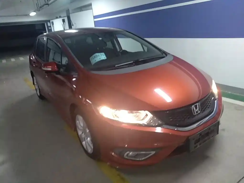 Honda Jade 2016