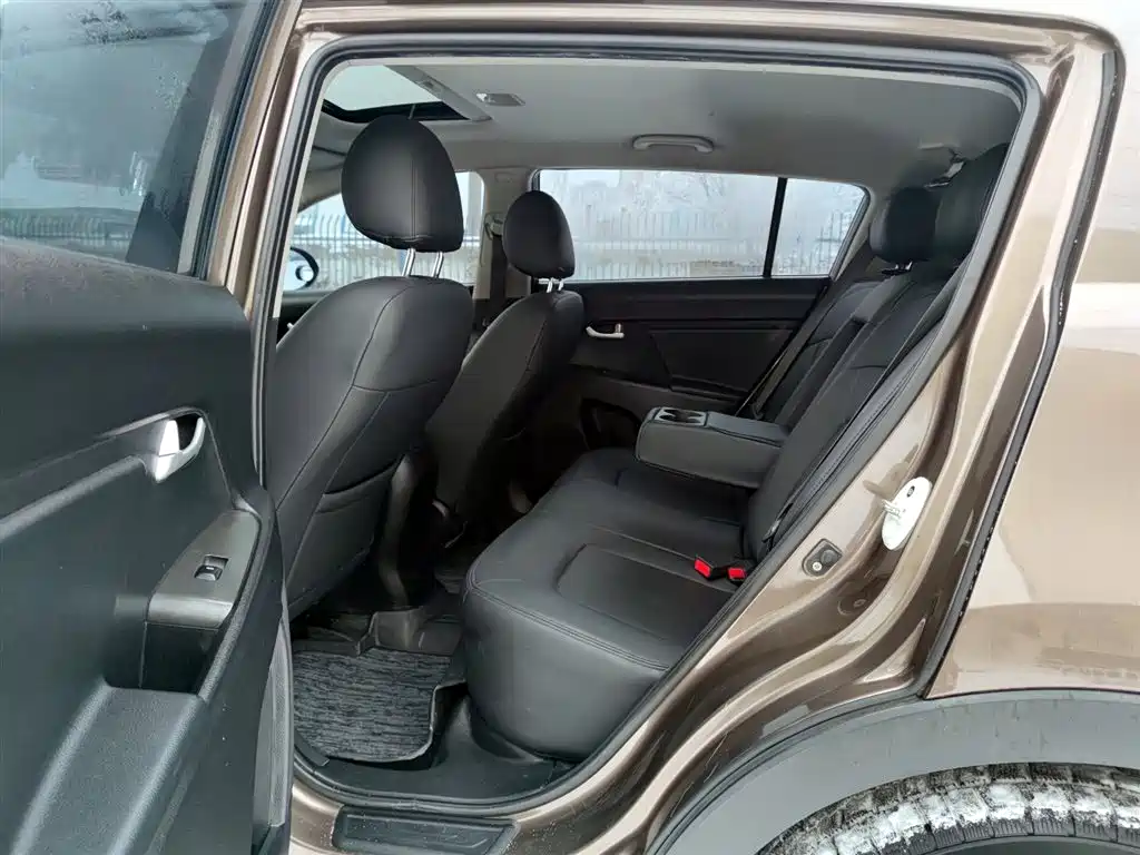 Kia Sportage 2016 — фото 10