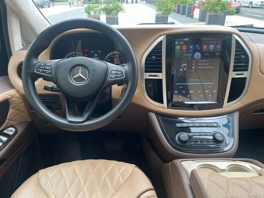 Mercedes-Benz Vito 2018 — фото 14