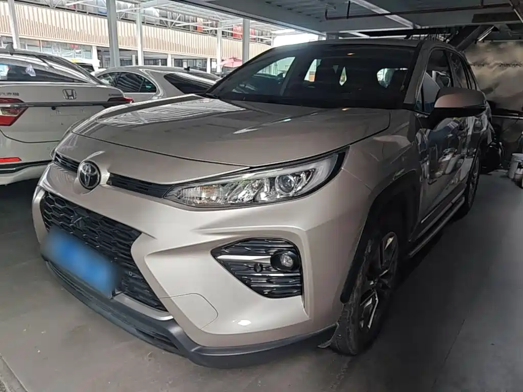 Toyota Wildlander 2022 — фото 2