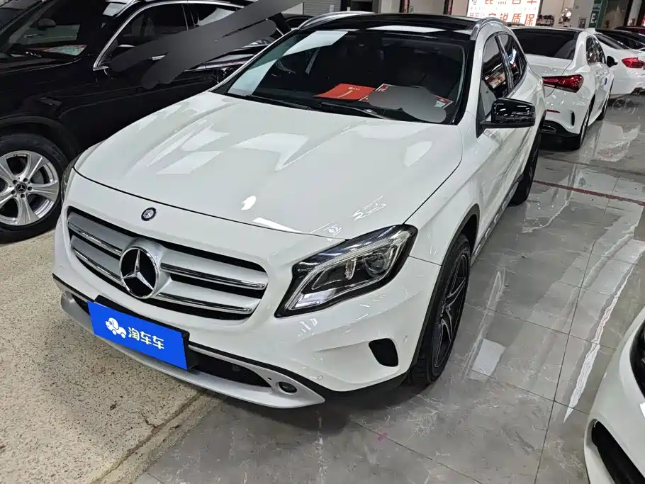 Mercedes-Benz GLA 2016
