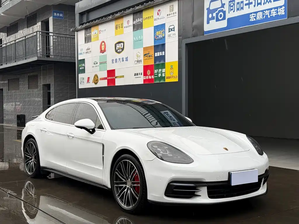 Porsche Panamera 2018 — фото 3