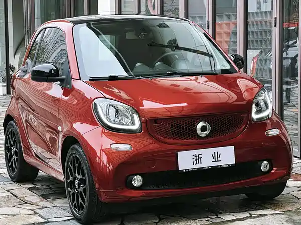 smart fortwo 2019
