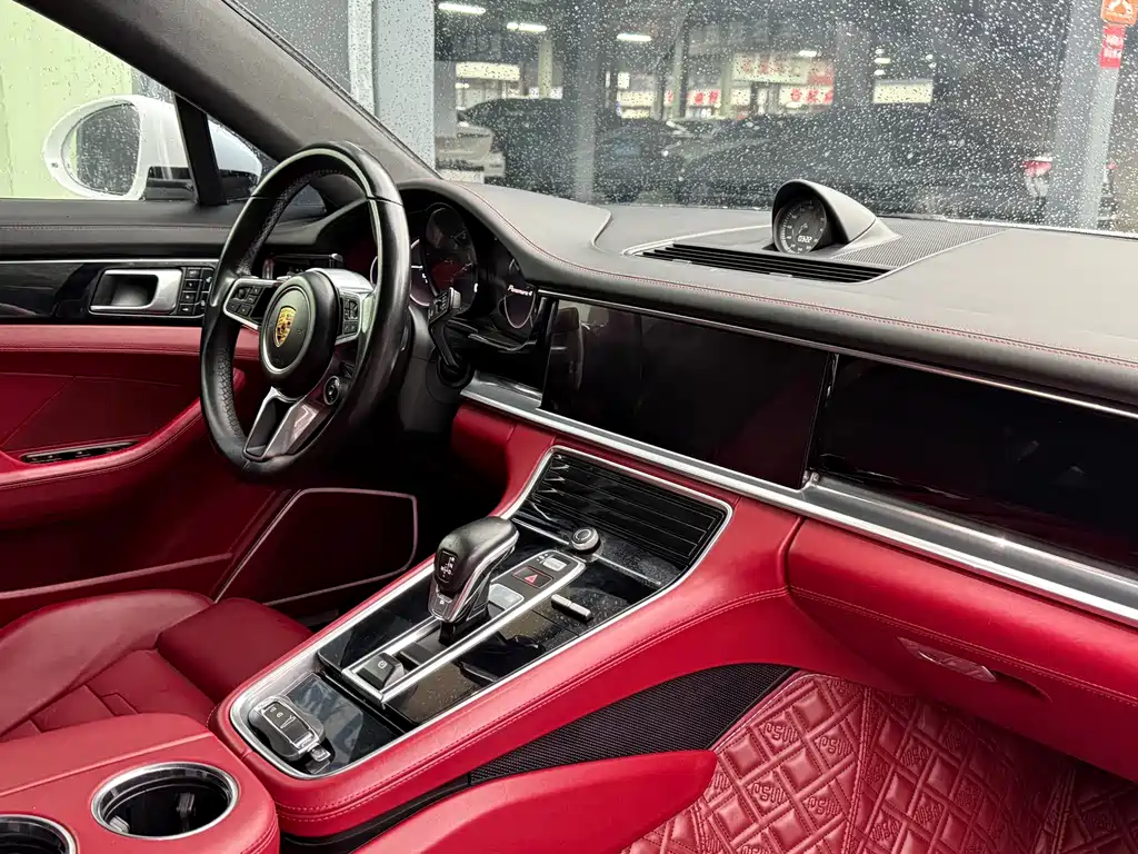 Porsche Panamera 2018 — фото 8