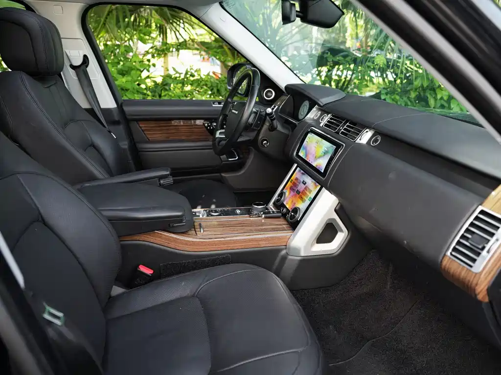 Land Rover Range Rover 2018 — фото 10