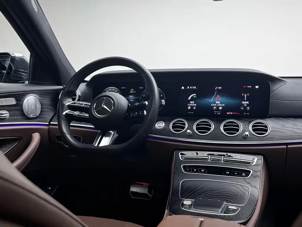 Mercedes-Benz E-Class 2021 — фото 9