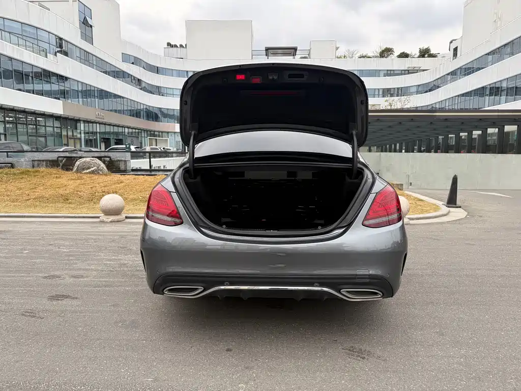 Mercedes-Benz C-Class 2020 — фото 29