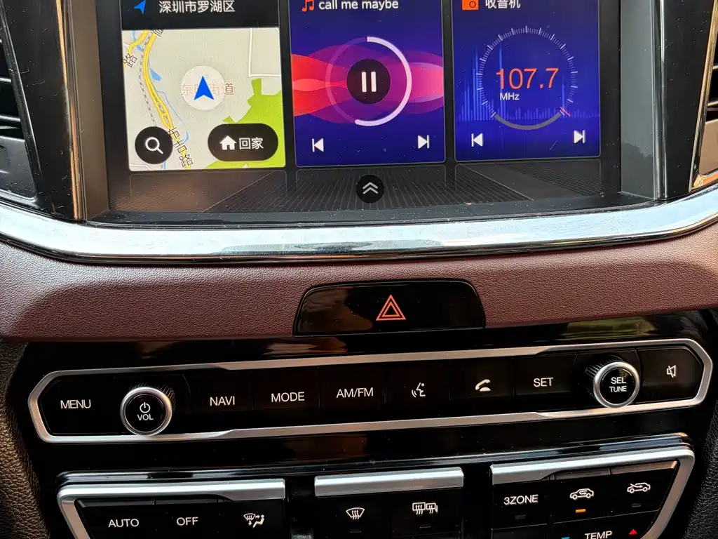 GAC Trumpchi GS8 2018 — фото 18