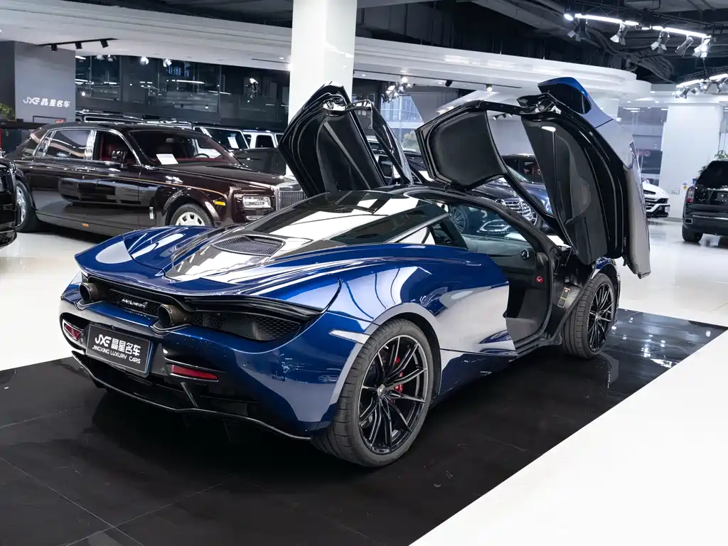 McLaren 720S 2020 — фото 7